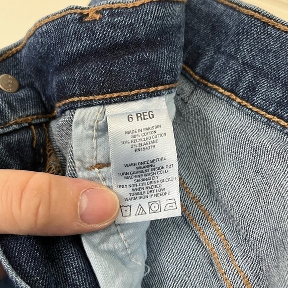 Aeropostale distressed stretch mom jeans - Picture 5 of 5